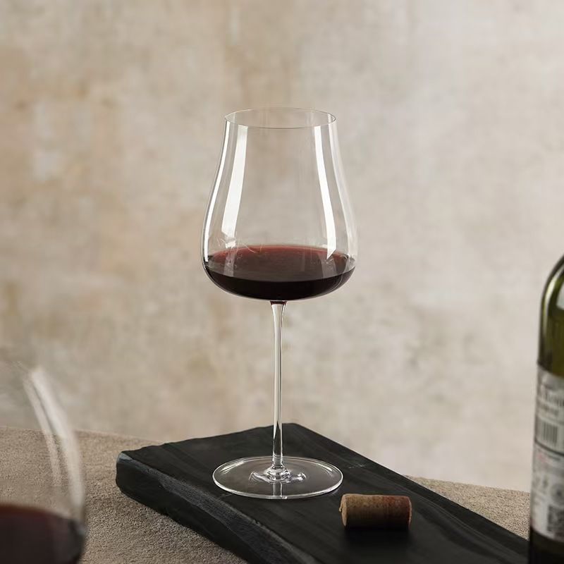 Wine Or Beer - 超薄型手作り鉛フリークリスタルガラスワイングラス 軽量ハイステムボルドーグラス 透明デザイン
